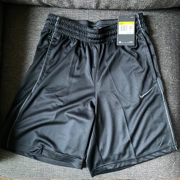 Nike Dry Women's Essential Basketball Shorts - Picture 10 of 12